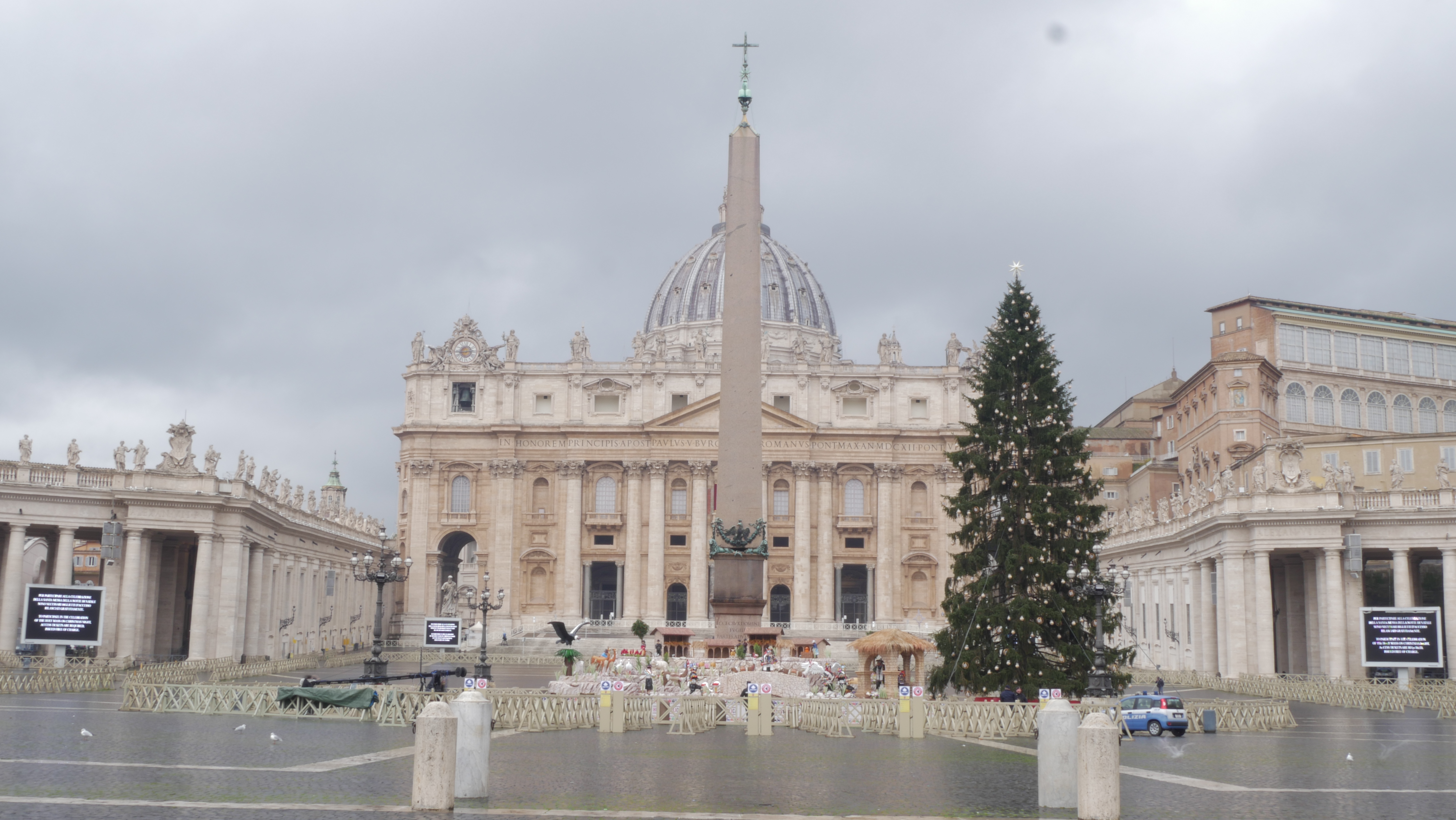  /storage/photos/1/Vatican Photos/St. Peters Basilica Tours.JPG 